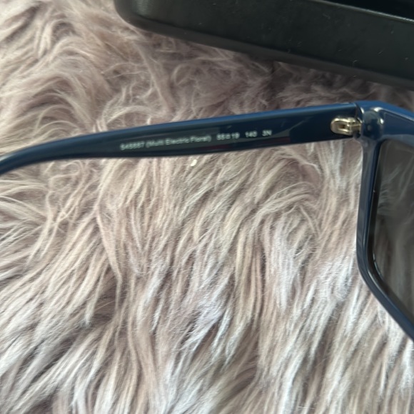 Coach Floral Sunglasses - Picture 8 of 16